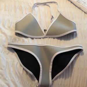Hoaka bikini in LYLY